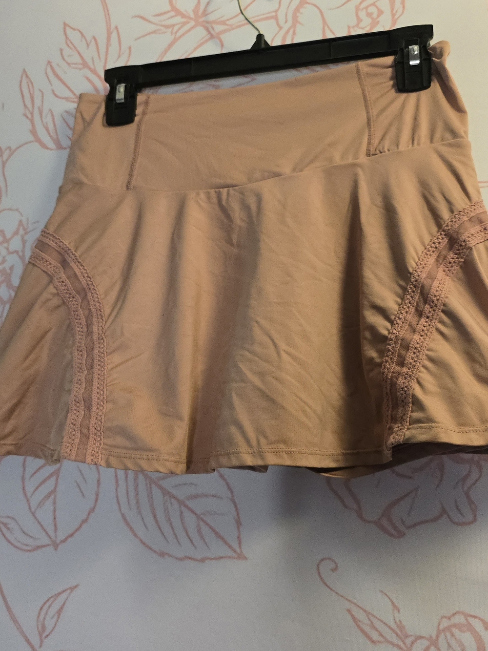 Love Tree Blush Pink Athletic Skirt with Lace Trim